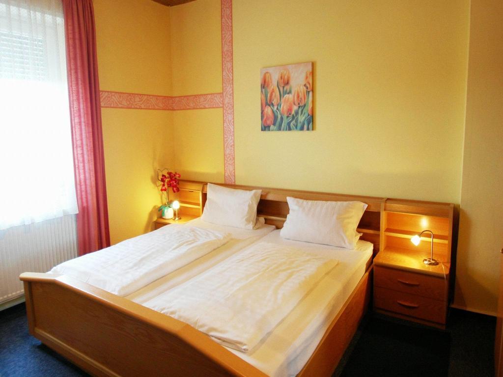Hotel Konert แบร์กไฮม์ ห้อง รูปภาพ